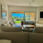 דירה Waterfront Port House *