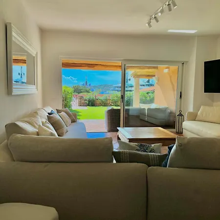 Apartment Waterfront Port House *