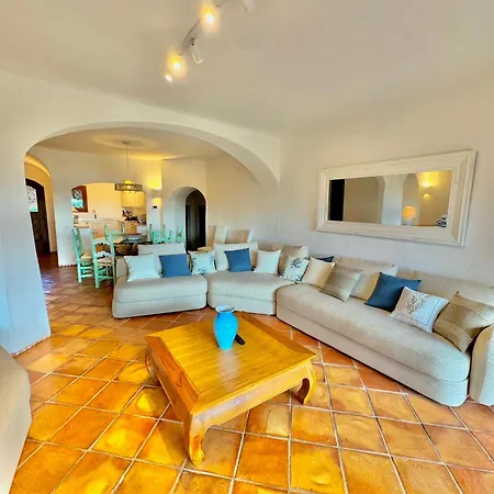 Apartment Waterfront Port House