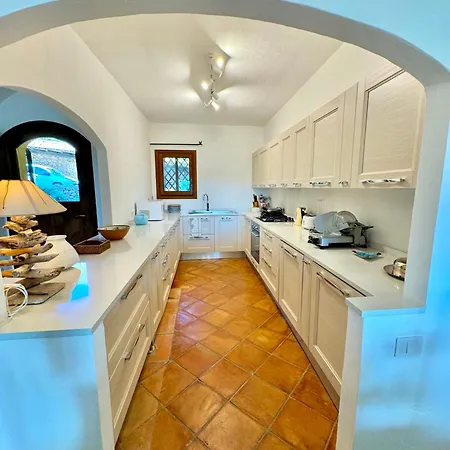 Waterfront Port House Apartment Porto Cervo