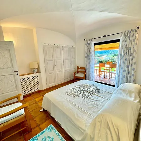 Waterfront Port House Apartment Porto Cervo
